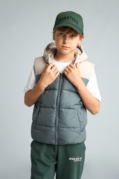 Boy Waterproof Hooded Fleece Lined Vest Boys
