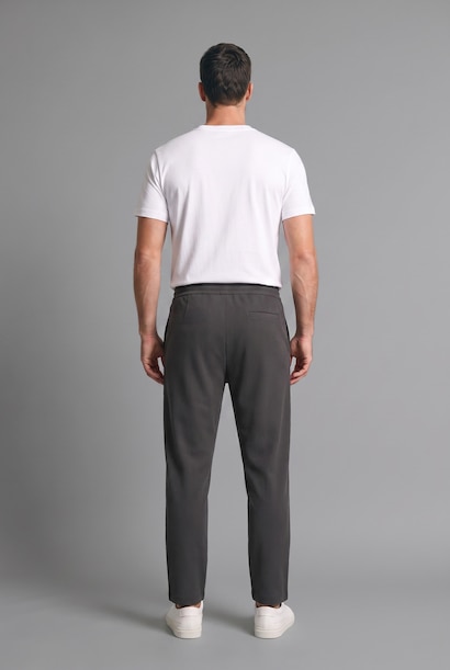 Regular Fit Straight Leg Sweatpants