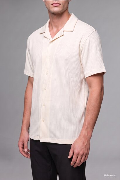 Modern Fit Resort Neck Crinkle Fabric Short Sleeve Shirt