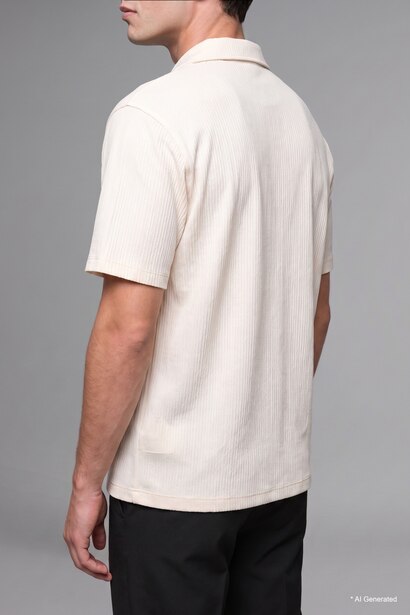 Modern Fit Resort Neck Crinkle Fabric Short Sleeve Shirt