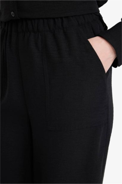 Pantalon à jambes larges