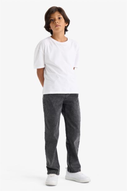 بنطرون جينز ولادي قصة مستقيمة ورجل عادي وجيب