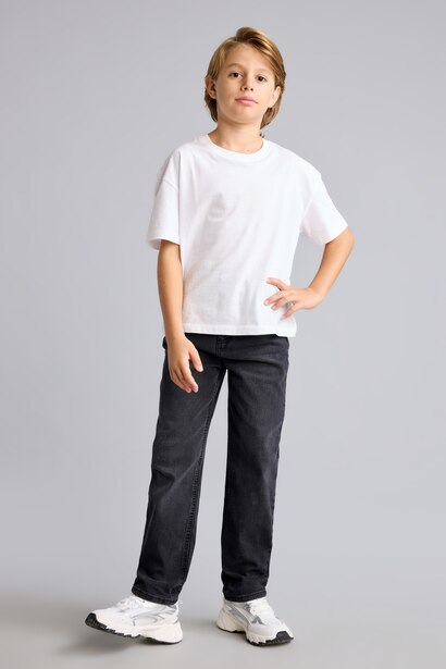 Boy Straight Fit Straight Leg Jeans