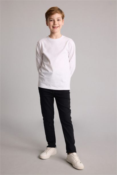 Straight Fit Jeans
