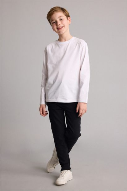Straight Fit Jeans