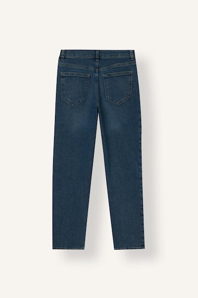 Boy Classic Straight Fit Jeans
