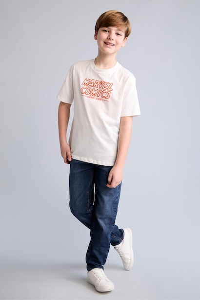 Straight Fit Jeans