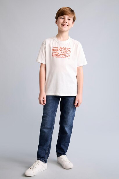 Straight Fit Jeans