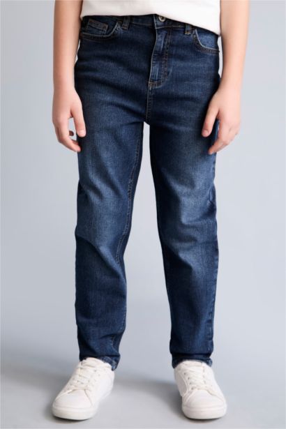 Straight Fit Jeans
