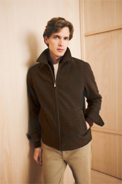 Slim Fit Polo Collar Zippered Lined Jacket