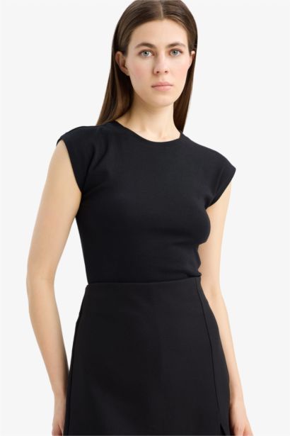 Slim Fit Crew Neck Basic Modal T-Shirt