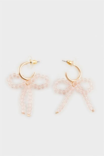 Woman Ribbon Detailed Earrings