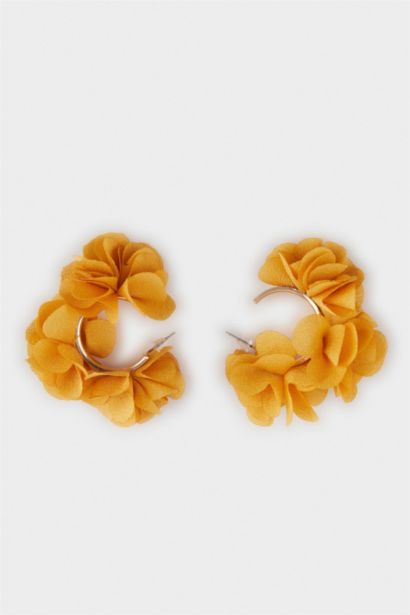 Woman Orange Straw Detailed Earrings