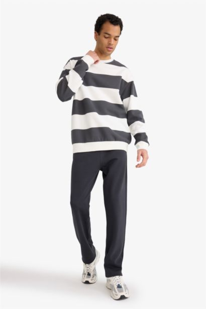 بنطرون قصة عادية