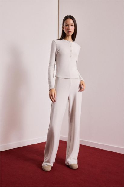 Elastic Waist Wide Leg Sweatpants