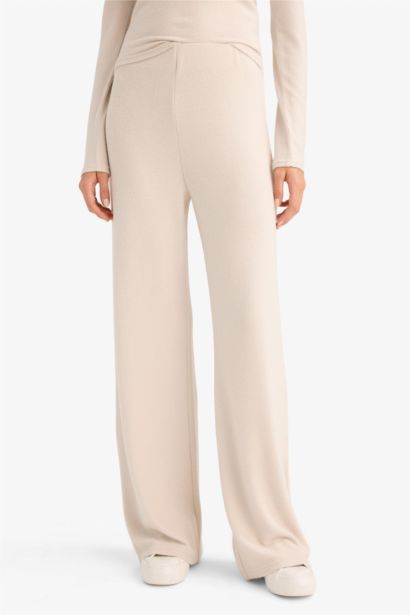 Elastic Waist Wide Leg Sweatpants