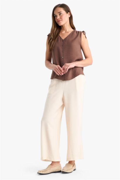 Straight Fit Wide Leg Trousers