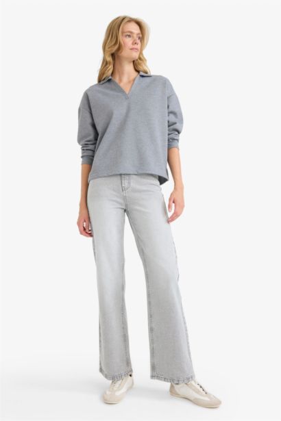 Relax Fit Long Sleeve Sweatshirt