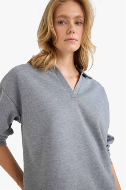 Relax Fit Long Sleeve Sweatshirt
