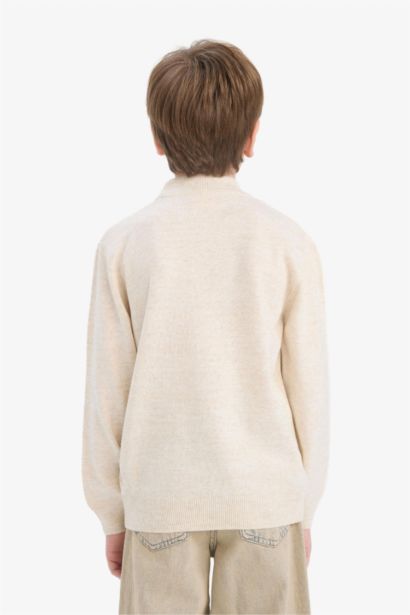 بلوز صوف ولادي قصة عادية بياخة عالية