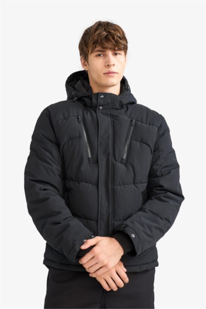 جاكيت دودون سليم فيت بغطاء للرأس