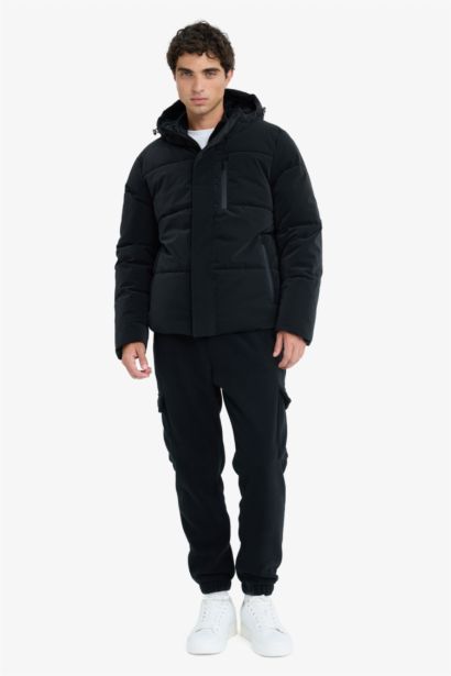 قمصلة نفخ قصة عادية بغطاء للرأس مبطن طارد للماء