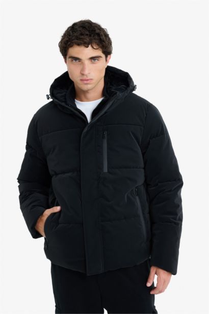 قمصلة نفخ قصة عادية بغطاء للرأس مبطن طارد للماء