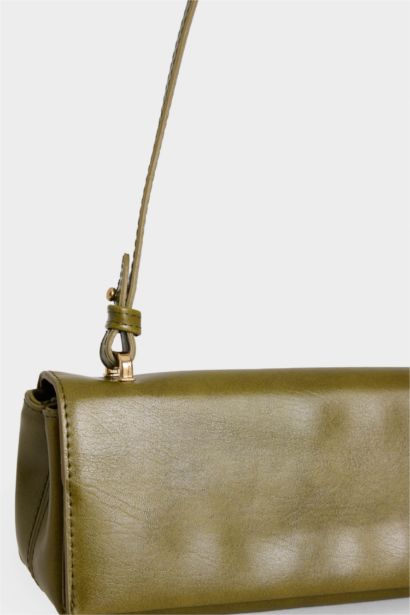 Kadın Suni Deri Baget Çanta