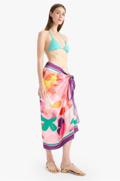 Paréo en satin imprimé