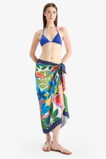 Paréo en satin à motif tropical