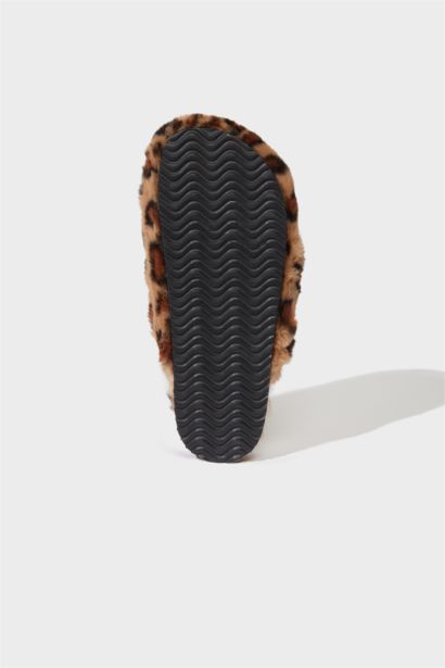 Woman Flat Sole Home Slippers