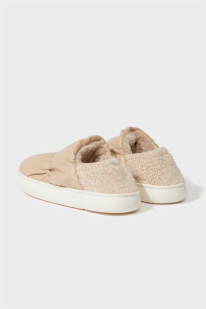 Kadın Düz Taban Panduf