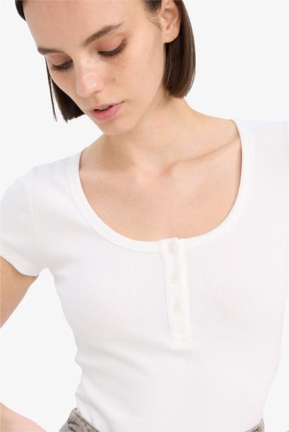 Боди с круглым вырезом и кнопками на манжетах Coool Yuvarlak Yaka Fitilli Kaşkorse