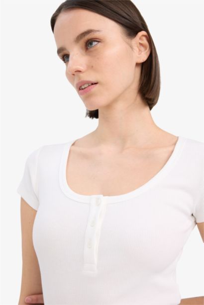 Боди с круглым вырезом и кнопками на манжетах Coool Yuvarlak Yaka Fitilli Kaşkorse