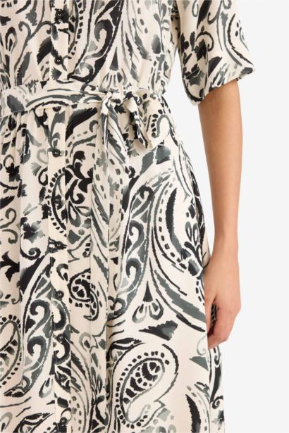 Shirt Collar Floral Patterned Belted Midi Dress