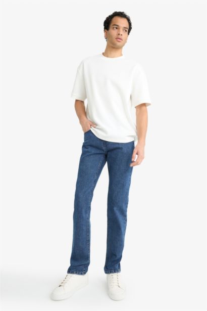 Jean Sergio taille normale jambe droite Coupe régulière