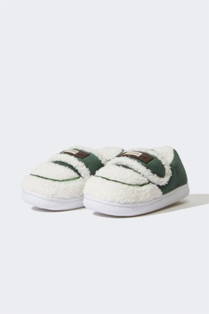 شبشب بيت اولادي قطيفة بكعب مسطح