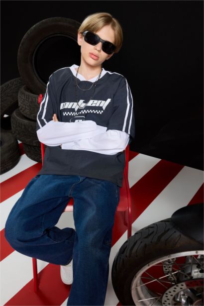 تيشيرت اولادي باراشوت كم طويل اوفر سايز بياقة V