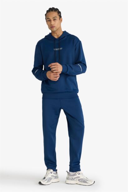 Standard Fit Jogger Sweatpants