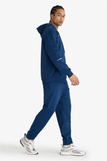 Standard Fit Jogger Sweatpants