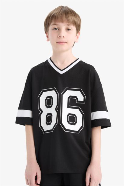 Boy Oversize Fit V Neck Printed T-Shirt