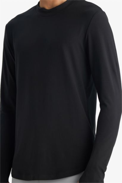 Slim Fit Dar Kesim Dik Yaka Sporcu Uzun Kollu Body