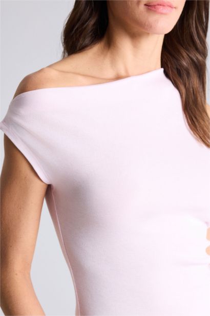 Woman Short Sleeve T-Shirt