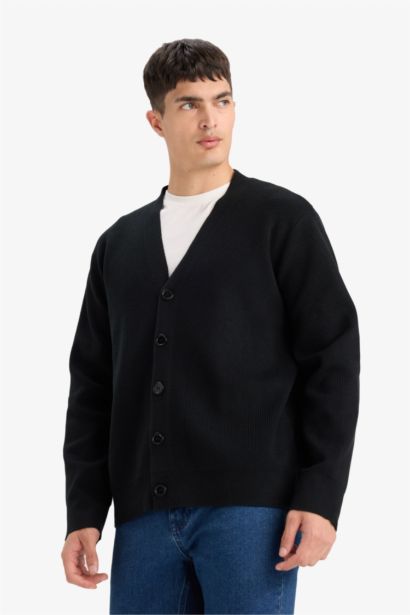 جاكيت تريكو قصة مريحة بياخة V