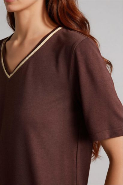 Woman Short Sleeve T-Shirt