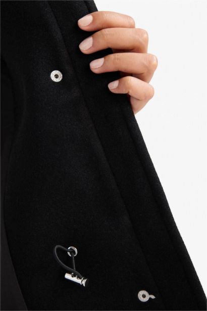 Regular Fit Zippered Cachet Jacket