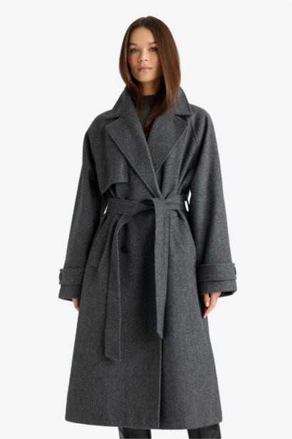 Afra x DeFacto Kuşaklı Cepli Uzun Kaşe Kaban