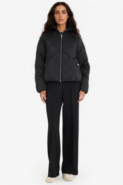 Su Geçirmez Regular Fıt Kapüşonlu Mont