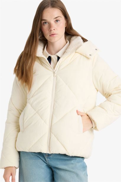 Водонепроницаемая куртка стандартного кроя с подкладкой из искусственного меха