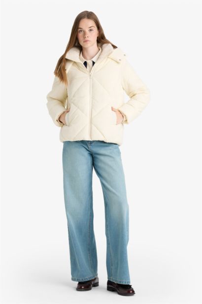 Водонепроницаемая куртка стандартного кроя с подкладкой из искусственного меха